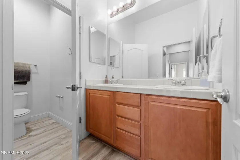 10770 Summer Glen, Reno, Nevada 89521, 4 Bedrooms Bedrooms, ,3 BathroomsBathrooms,Residential,Residential,Summer Glen,0,260007859