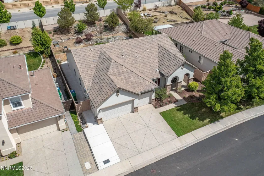 10770 Summer Glen, Reno, Nevada 89521, 4 Bedrooms Bedrooms, ,3 BathroomsBathrooms,Residential,Residential,Summer Glen,0,260007859