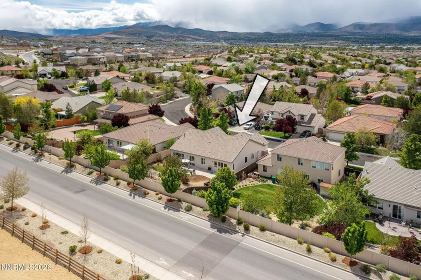 10770 Summer Glen, Reno, Nevada 89521, 4 Bedrooms Bedrooms, ,3 BathroomsBathrooms,Residential,Residential,Summer Glen,0,260007859