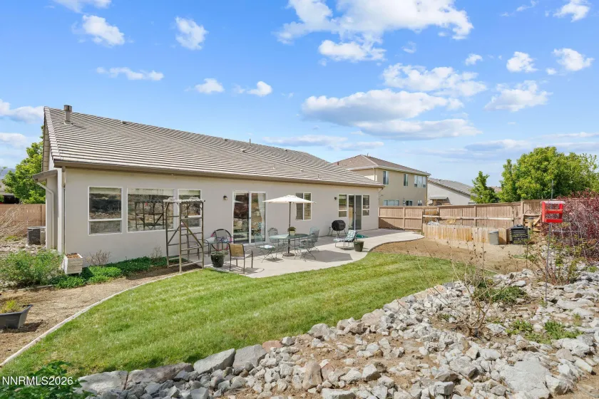 10770 Summer Glen, Reno, Nevada 89521, 4 Bedrooms Bedrooms, ,3 BathroomsBathrooms,Residential,Residential,Summer Glen,0,260007859