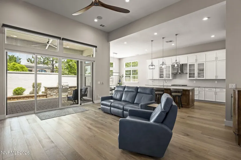721 Pleasant Oak, Reno, Nevada 89511, 3 Bedrooms Bedrooms, ,4 BathroomsBathrooms,Residential,Residential,Pleasant Oak,0,260007848