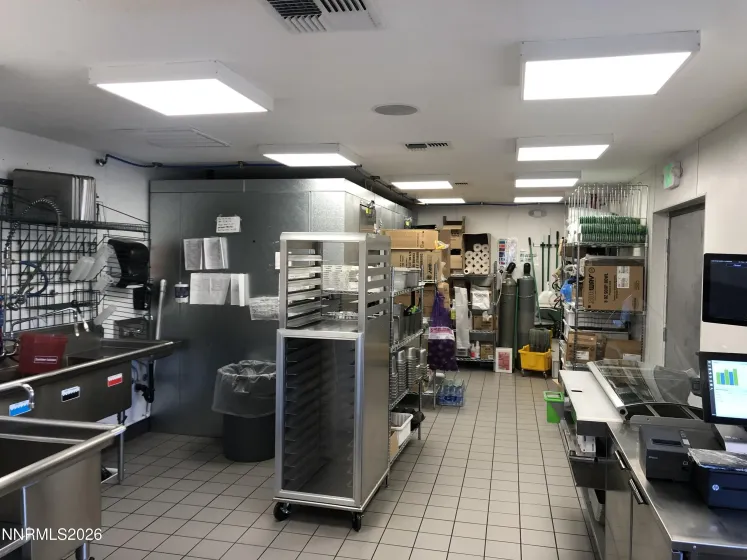 720 Broad, Battle Mountain, Nevada 89820, ,Business Opportunity,Residential,Broad,0,260007879
