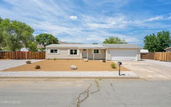 17585 Fantail, Reno, Nevada 89508, 3 Bedrooms Bedrooms, ,2 BathroomsBathrooms,Residential,Residential,Fantail,0,260007886