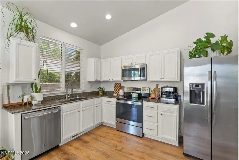 5710 Sonora Pass, Sparks, Nevada 89436, 3 Bedrooms Bedrooms, ,2 BathroomsBathrooms,Residential,Residential,Sonora Pass,0,260007892