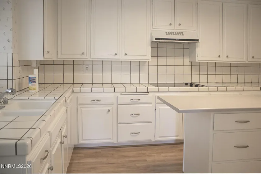304 Lorraine, Reno, Nevada 89509, 2 Bedrooms Bedrooms, ,3 BathroomsBathrooms,Residential,Residential,Lorraine,0,260007901