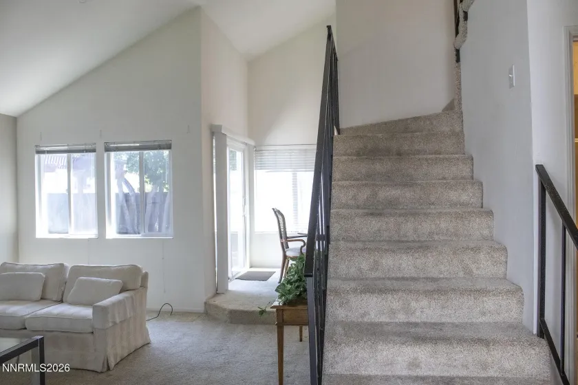 304 Lorraine, Reno, Nevada 89509, 2 Bedrooms Bedrooms, ,3 BathroomsBathrooms,Residential,Residential,Lorraine,0,260007901