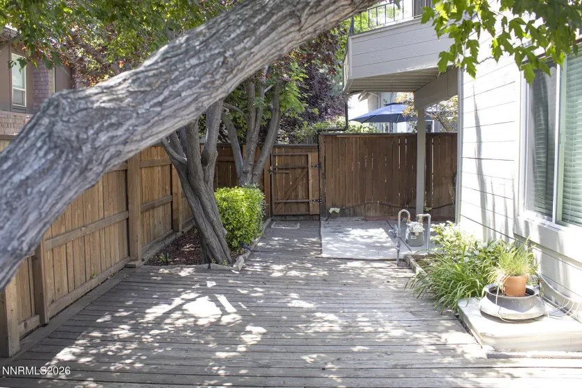304 Lorraine, Reno, Nevada 89509, 2 Bedrooms Bedrooms, ,3 BathroomsBathrooms,Residential,Residential,Lorraine,0,260007901