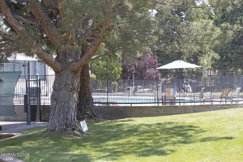 304 Lorraine, Reno, Nevada 89509, 2 Bedrooms Bedrooms, ,3 BathroomsBathrooms,Residential,Residential,Lorraine,0,260007901