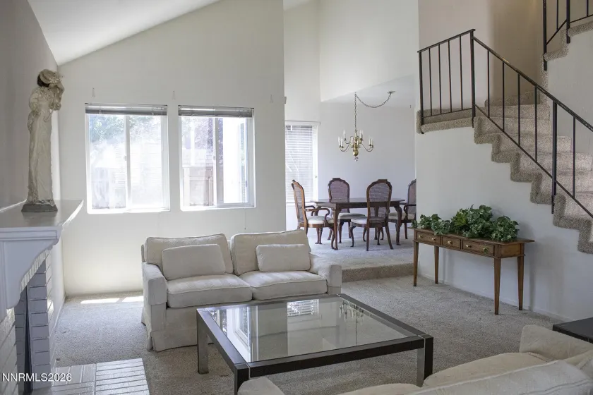304 Lorraine, Reno, Nevada 89509, 2 Bedrooms Bedrooms, ,3 BathroomsBathrooms,Residential,Residential,Lorraine,0,260007901