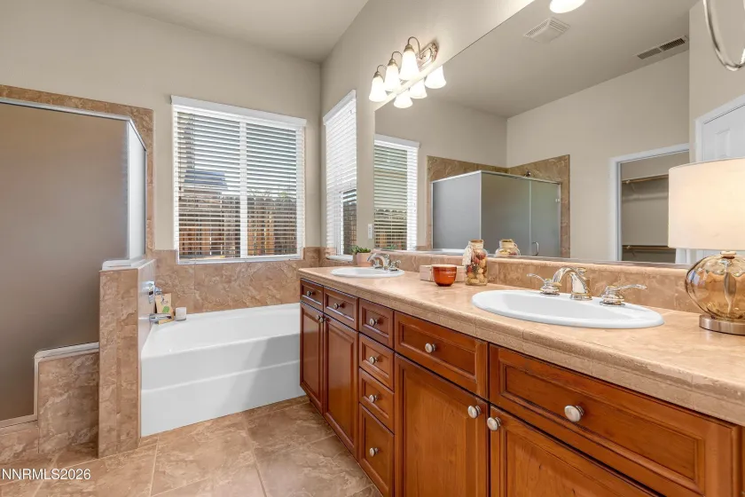 10225 Donnay, Reno, Nevada 89521, 4 Bedrooms Bedrooms, ,2 BathroomsBathrooms,Residential,Residential,Donnay,0,260007907