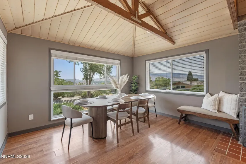 3160 Comstock, Reno, Nevada 89512, 3 Bedrooms Bedrooms, ,2 BathroomsBathrooms,Residential,Residential,Comstock,0,260007911