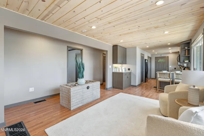 3160 Comstock, Reno, Nevada 89512, 3 Bedrooms Bedrooms, ,2 BathroomsBathrooms,Residential,Residential,Comstock,0,260007911