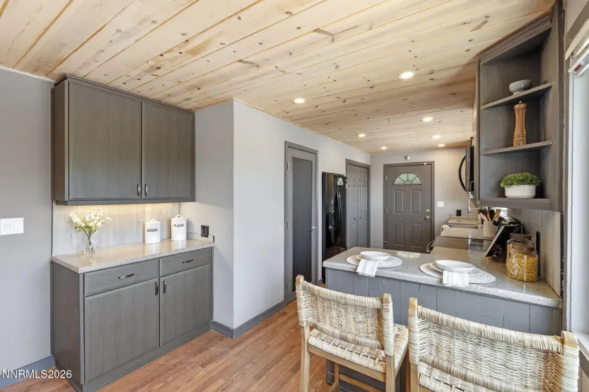 3160 Comstock, Reno, Nevada 89512, 3 Bedrooms Bedrooms, ,2 BathroomsBathrooms,Residential,Residential,Comstock,0,260007911