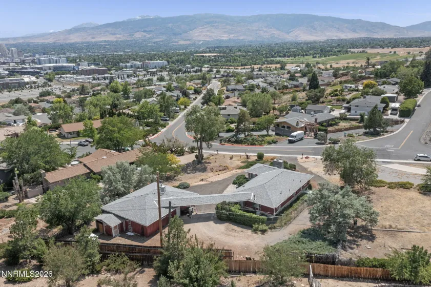 3160 Comstock, Reno, Nevada 89512, 3 Bedrooms Bedrooms, ,2 BathroomsBathrooms,Residential,Residential,Comstock,0,260007911