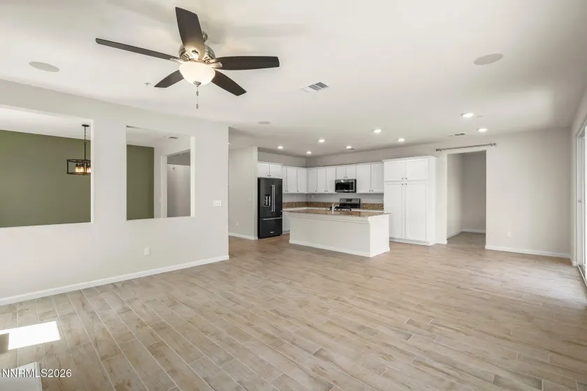 2671 Cityview, Sparks, Nevada 89431, 4 Bedrooms Bedrooms, ,4 BathroomsBathrooms,Residential,Residential,Cityview,0,260007912