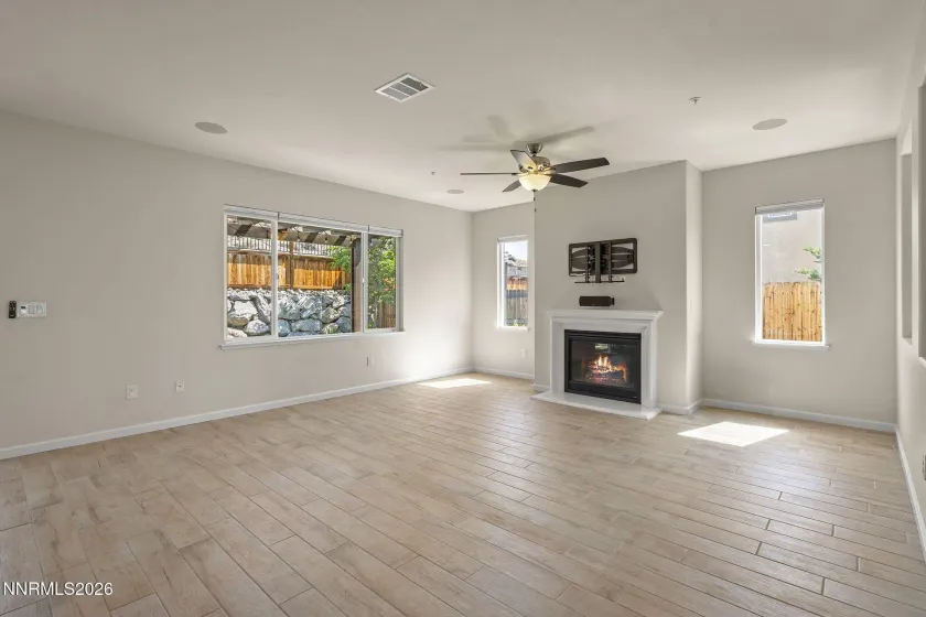2671 Cityview, Sparks, Nevada 89431, 4 Bedrooms Bedrooms, ,4 BathroomsBathrooms,Residential,Residential,Cityview,0,260007912