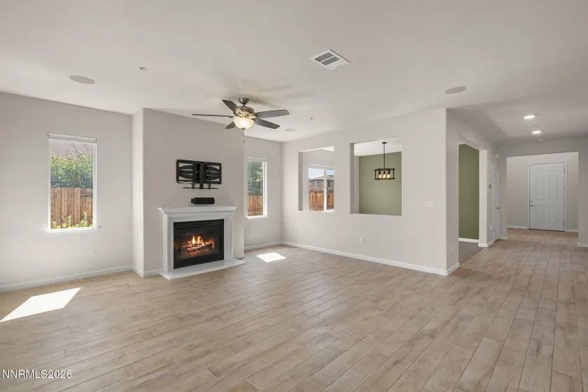 2671 Cityview, Sparks, Nevada 89431, 4 Bedrooms Bedrooms, ,4 BathroomsBathrooms,Residential,Residential,Cityview,0,260007912