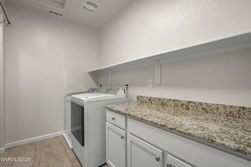 2671 Cityview, Sparks, Nevada 89431, 4 Bedrooms Bedrooms, ,4 BathroomsBathrooms,Residential,Residential,Cityview,0,260007912