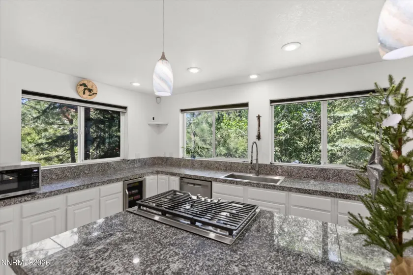 50 Sunridge, Reno, Nevada 89511, 3 Bedrooms Bedrooms, ,3 BathroomsBathrooms,Residential,Residential,Sunridge,0,260007914