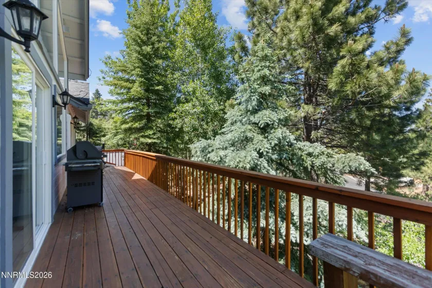 50 Sunridge, Reno, Nevada 89511, 3 Bedrooms Bedrooms, ,3 BathroomsBathrooms,Residential,Residential,Sunridge,0,260007914