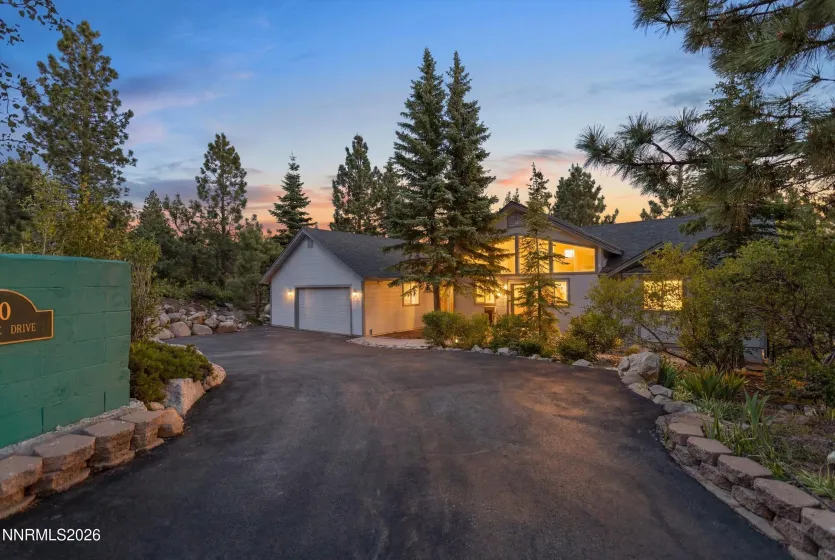 50 Sunridge, Reno, Nevada 89511, 3 Bedrooms Bedrooms, ,3 BathroomsBathrooms,Residential,Residential,Sunridge,0,260007914