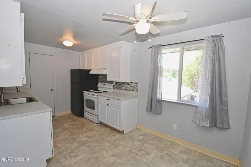 1513 Edmonds, Carson City, Nevada 89701, 3 Bedrooms Bedrooms, ,2 BathroomsBathrooms,Residential Lease,Manufactured,Edmonds,0,260007903