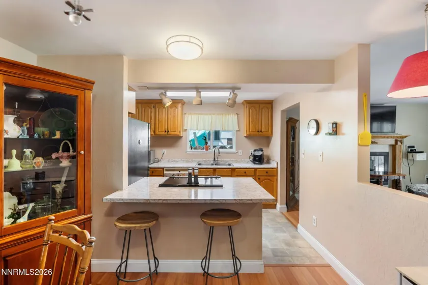 654 Marracco, Sparks, Nevada 89434, 4 Bedrooms Bedrooms, ,2 BathroomsBathrooms,Residential,Residential,Marracco,0,260007920