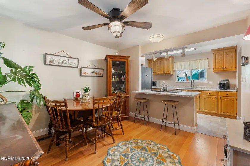 654 Marracco, Sparks, Nevada 89434, 4 Bedrooms Bedrooms, ,2 BathroomsBathrooms,Residential,Residential,Marracco,0,260007920