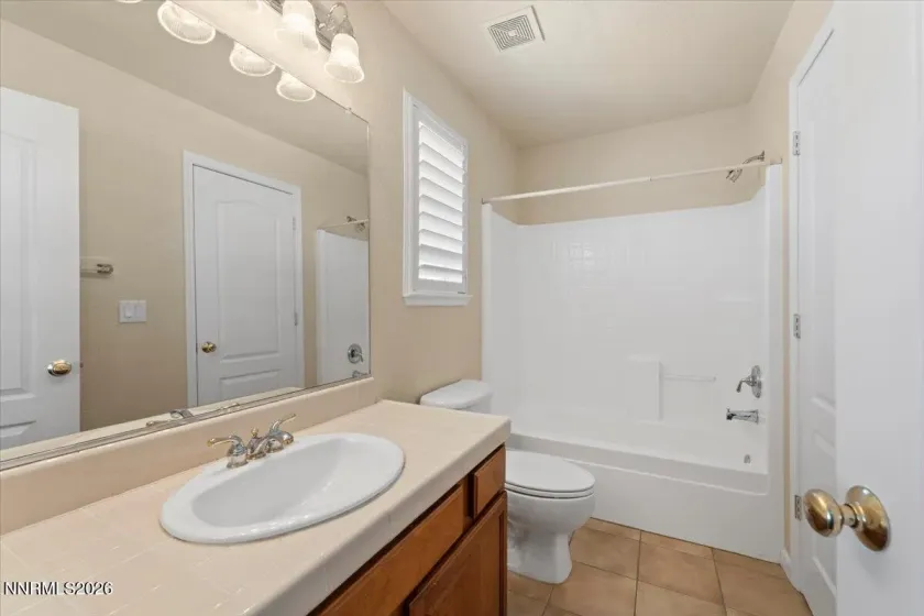 Upstairs Jack and Jill Bath