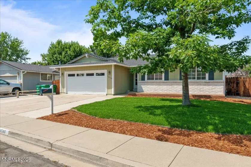 1580 Hamilton, Sparks, Nevada 89434, 3 Bedrooms Bedrooms, ,2 BathroomsBathrooms,Residential,Residential,Hamilton,0,260007925