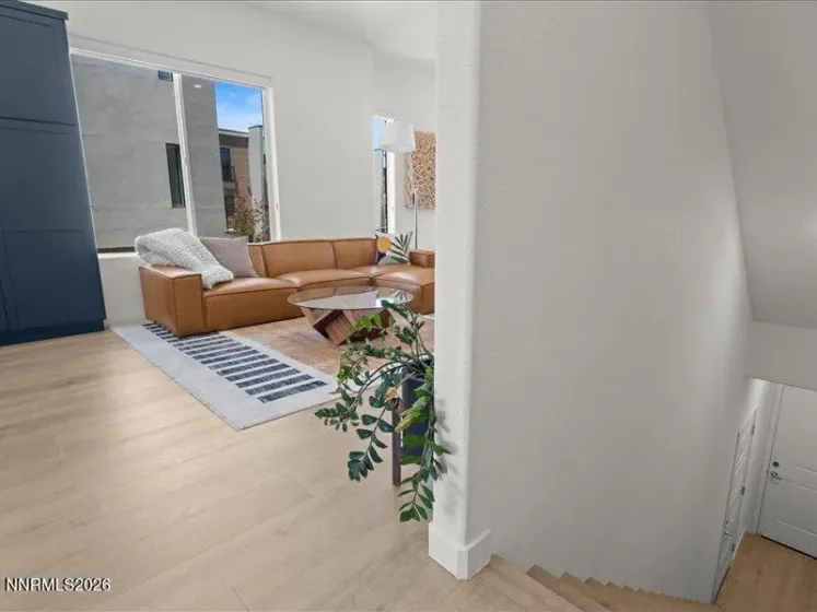 156 Rissone, Reno, Nevada 89503, 2 Bedrooms Bedrooms, ,3 BathroomsBathrooms,Residential,Residential,Rissone,0,260007930