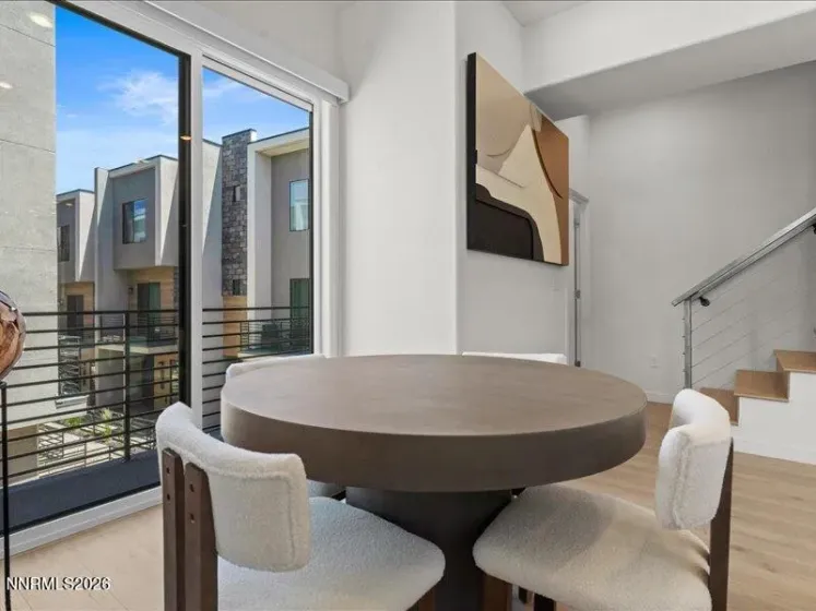 156 Rissone, Reno, Nevada 89503, 2 Bedrooms Bedrooms, ,3 BathroomsBathrooms,Residential,Residential,Rissone,0,260007930