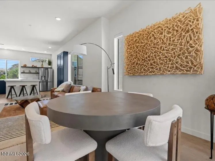 156 Rissone, Reno, Nevada 89503, 2 Bedrooms Bedrooms, ,3 BathroomsBathrooms,Residential,Residential,Rissone,0,260007930