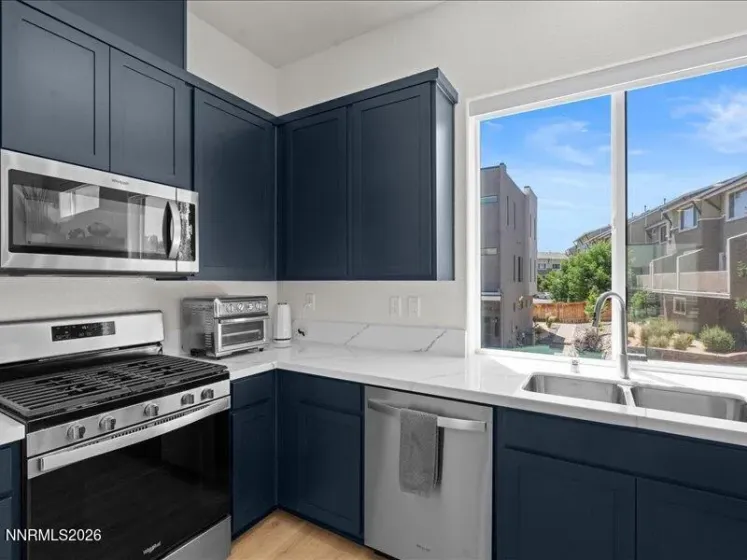156 Rissone, Reno, Nevada 89503, 2 Bedrooms Bedrooms, ,3 BathroomsBathrooms,Residential,Residential,Rissone,0,260007930