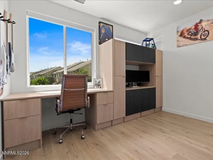 156 Rissone, Reno, Nevada 89503, 2 Bedrooms Bedrooms, ,3 BathroomsBathrooms,Residential,Residential,Rissone,0,260007930