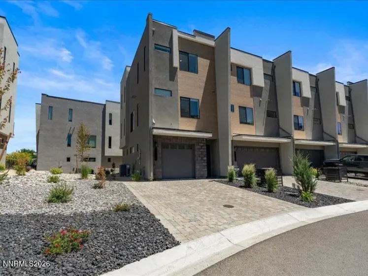 156 Rissone, Reno, Nevada 89503, 2 Bedrooms Bedrooms, ,3 BathroomsBathrooms,Residential,Residential,Rissone,0,260007930