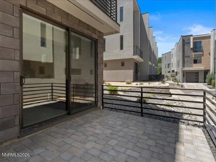 156 Rissone, Reno, Nevada 89503, 2 Bedrooms Bedrooms, ,3 BathroomsBathrooms,Residential,Residential,Rissone,0,260007930