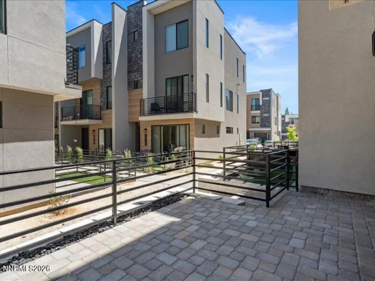 156 Rissone, Reno, Nevada 89503, 2 Bedrooms Bedrooms, ,3 BathroomsBathrooms,Residential,Residential,Rissone,0,260007930
