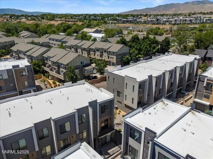 156 Rissone, Reno, Nevada 89503, 2 Bedrooms Bedrooms, ,3 BathroomsBathrooms,Residential,Residential,Rissone,0,260007930