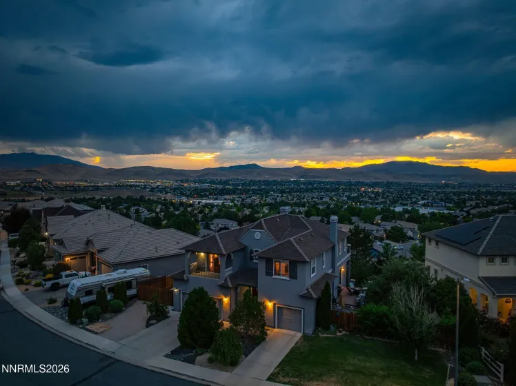 1583 Cloud Peak, Sparks, Nevada 89436, 5 Bedrooms Bedrooms, ,4 BathroomsBathrooms,Residential,Residential,Cloud Peak,0,260007932