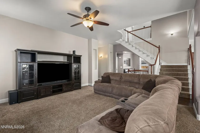 1583 Cloud Peak, Sparks, Nevada 89436, 5 Bedrooms Bedrooms, ,4 BathroomsBathrooms,Residential,Residential,Cloud Peak,0,260007932