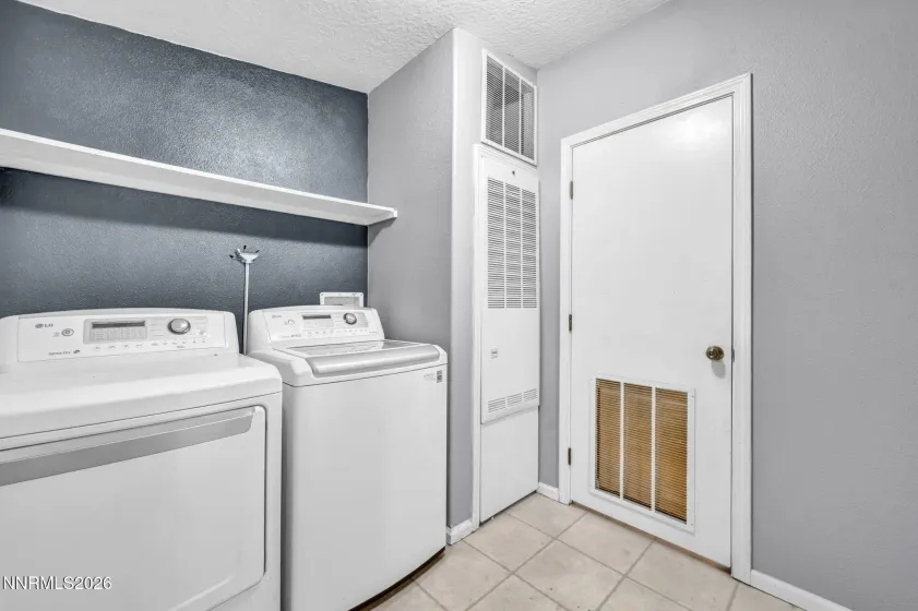 5350 Tenaya Creek, Reno, Nevada 89506, 3 Bedrooms Bedrooms, ,2 BathroomsBathrooms,Residential,Residential,Tenaya Creek,0,260007933