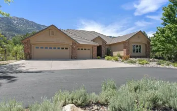 1030 Lakeside, Gardnerville, Nevada 89460, 4 Bedrooms Bedrooms, ,3 BathroomsBathrooms,Residential,Residential,Lakeside,0,260007935