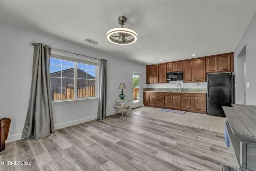3760 Zoroaster, Sparks, Nevada 89436, 4 Bedrooms Bedrooms, ,3 BathroomsBathrooms,Residential,Residential,Zoroaster,0,260007937