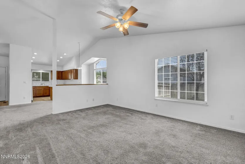 959 Yellowhammer, Sparks, Nevada 89441, 3 Bedrooms Bedrooms, ,2 BathroomsBathrooms,Residential,Residential,Yellowhammer,0,260007938