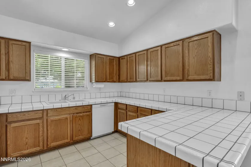 959 Yellowhammer, Sparks, Nevada 89441, 3 Bedrooms Bedrooms, ,2 BathroomsBathrooms,Residential,Residential,Yellowhammer,0,260007938