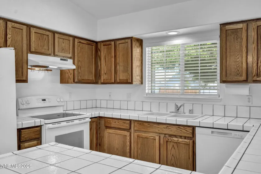 959 Yellowhammer, Sparks, Nevada 89441, 3 Bedrooms Bedrooms, ,2 BathroomsBathrooms,Residential,Residential,Yellowhammer,0,260007938