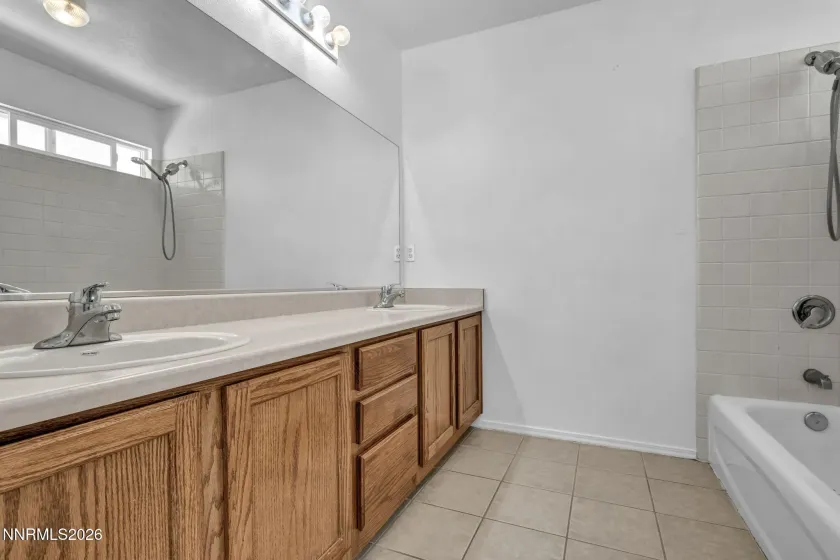 959 Yellowhammer, Sparks, Nevada 89441, 3 Bedrooms Bedrooms, ,2 BathroomsBathrooms,Residential,Residential,Yellowhammer,0,260007938