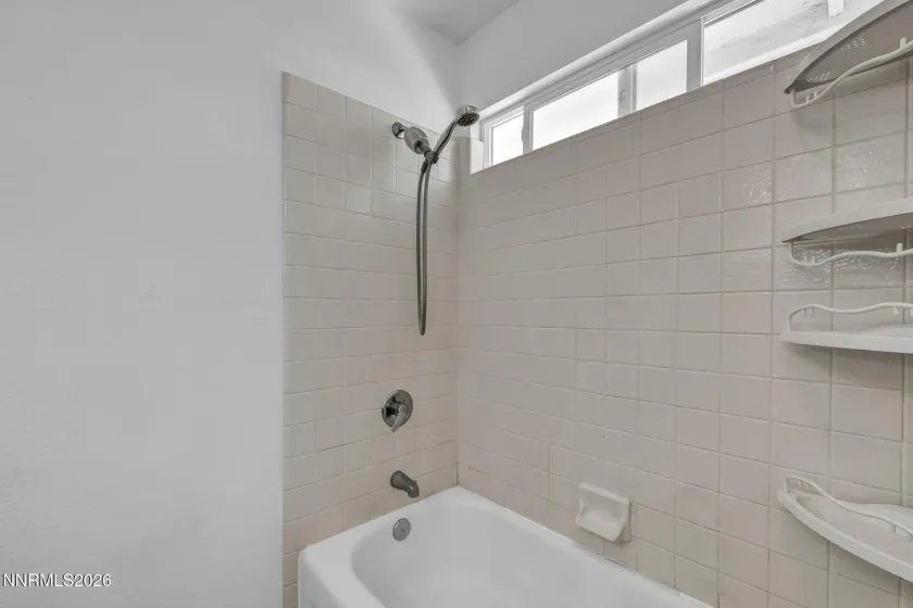 959 Yellowhammer, Sparks, Nevada 89441, 3 Bedrooms Bedrooms, ,2 BathroomsBathrooms,Residential,Residential,Yellowhammer,0,260007938