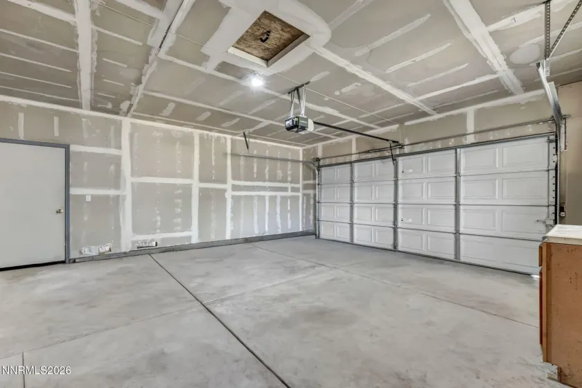 959 Yellowhammer, Sparks, Nevada 89441, 3 Bedrooms Bedrooms, ,2 BathroomsBathrooms,Residential,Residential,Yellowhammer,0,260007938
